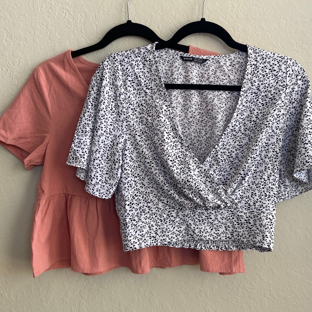 Set of 2 S Small Women’s Crop Cropped Shirt Blouses Faux Wrap Shein Floral Pink